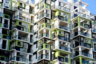 Illustration for article titled A Look At China's Dizzying "Rubik's Cube" Buildings